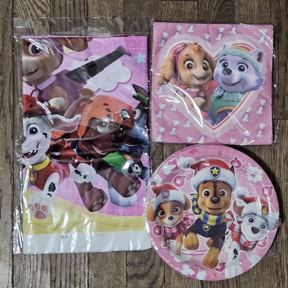 NIB Paw pat. Decorations